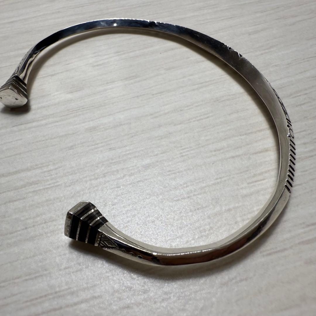 Adawat'n Tuareg TAFOUKT バングル　シルバー