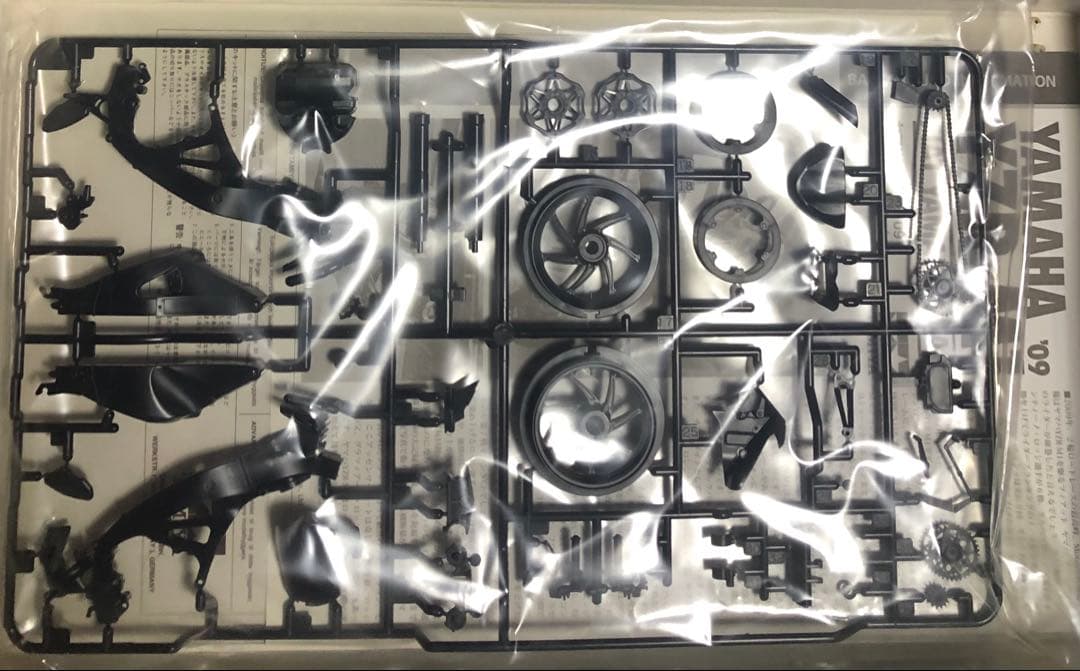 ◆タミヤ 1/12 オートバイシリーズNO.117 ヤマハYZR-M1'09 等