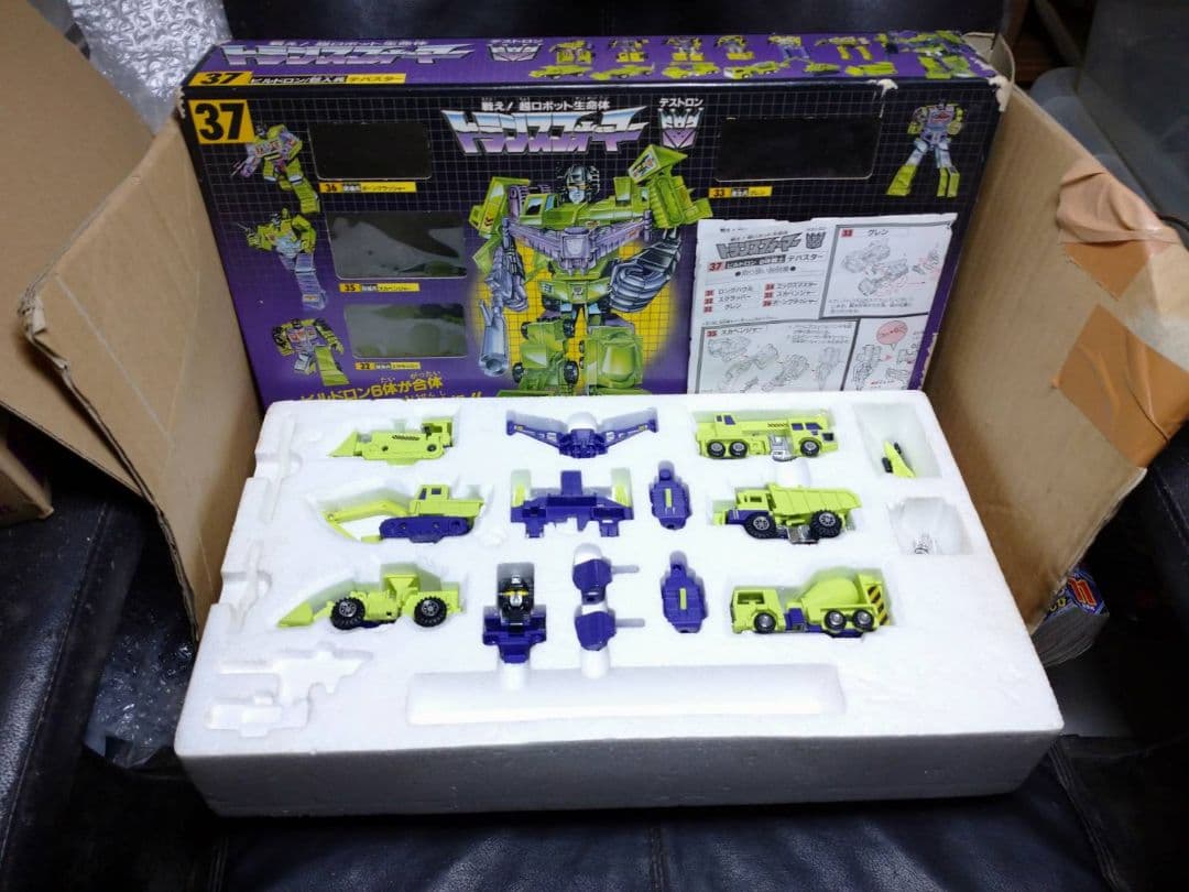 復刻版ではありません!激レア中古品トランスフォーマービルドロン巨人兵デバスター
