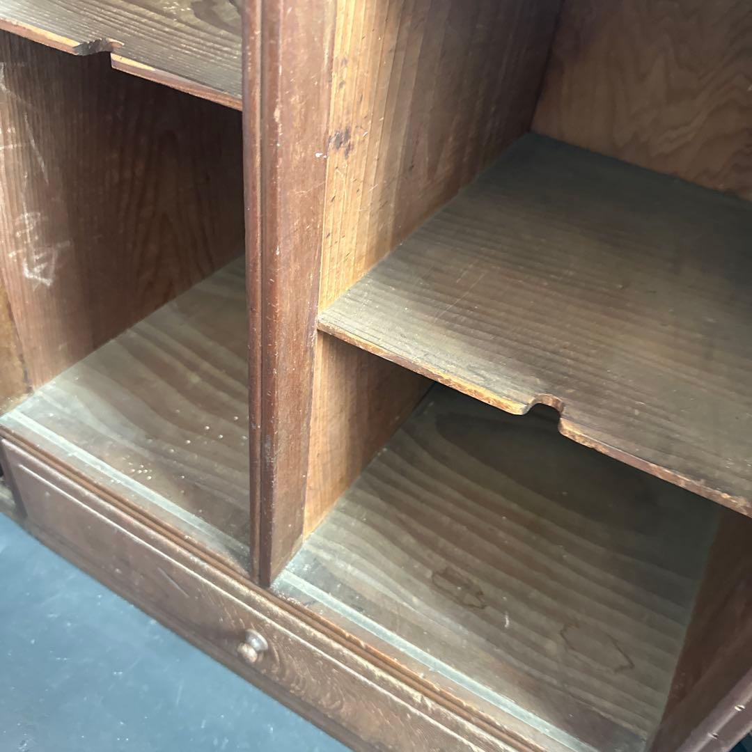 木製棚タンス、本棚　STOP SMOGステッカー