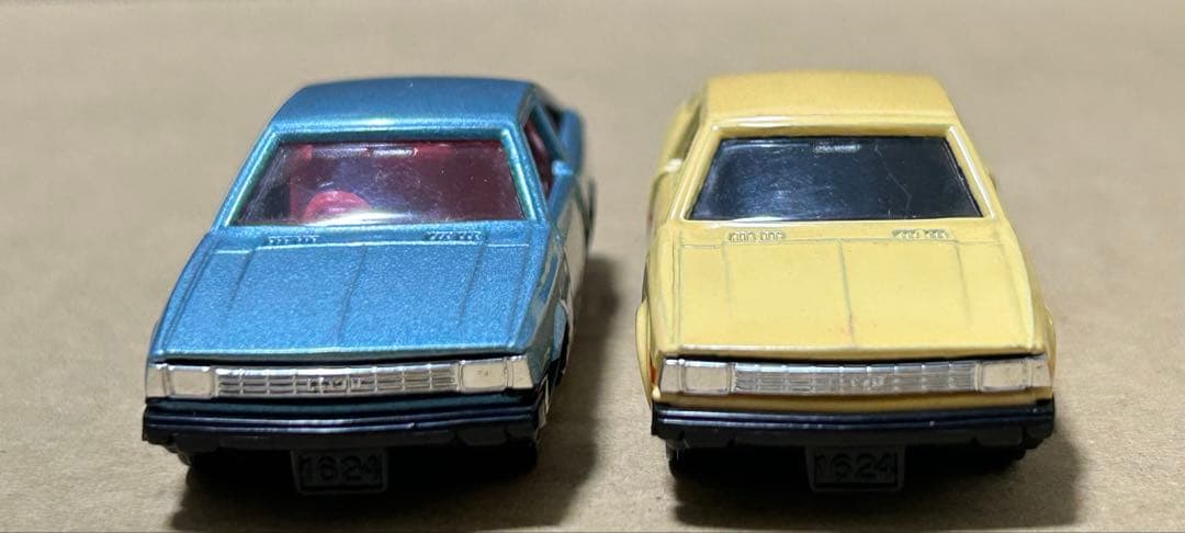 トミカ トヨタ カローラレビン 2台セット