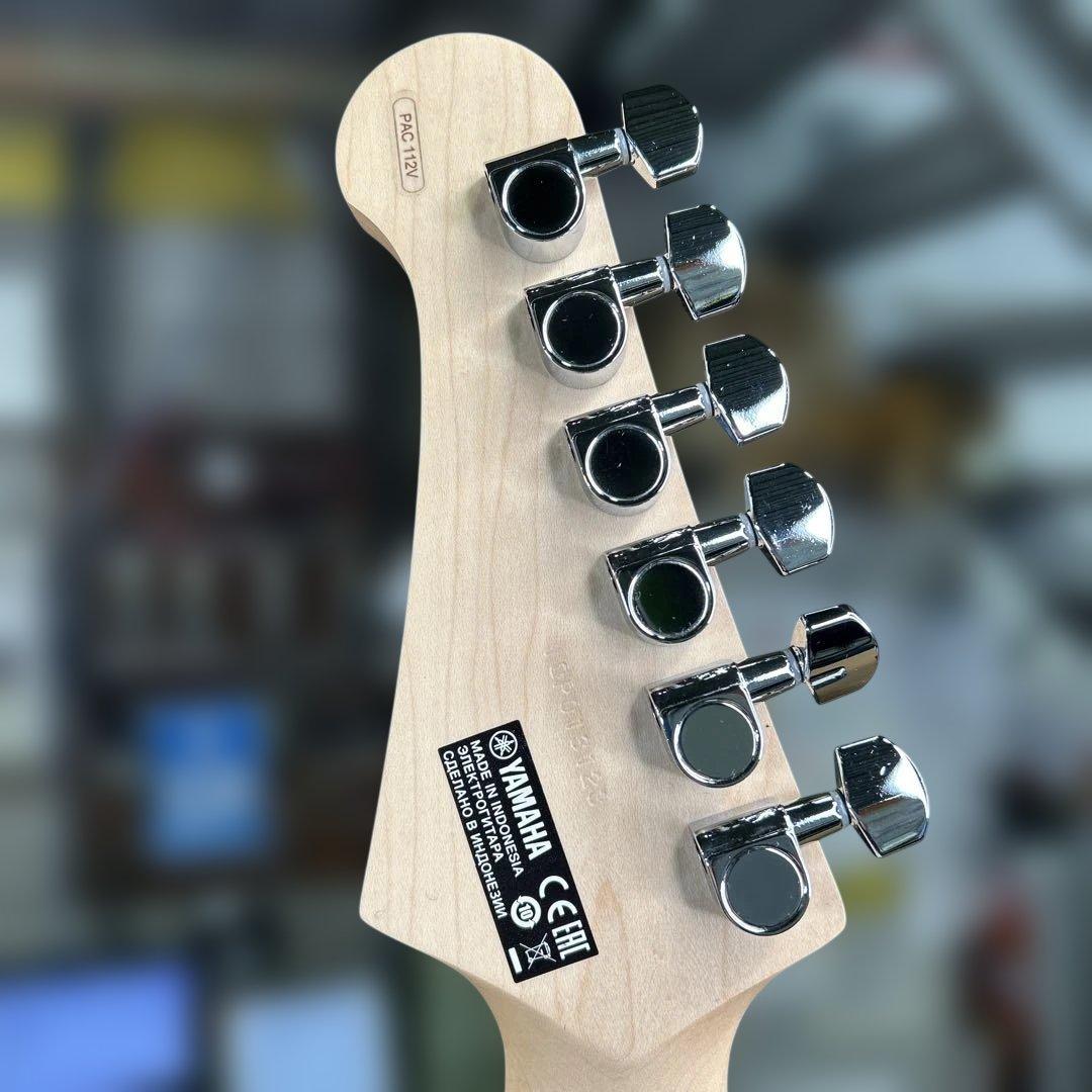 7116【新品同様】YAMAHA Pacifica 112V エレキギター
