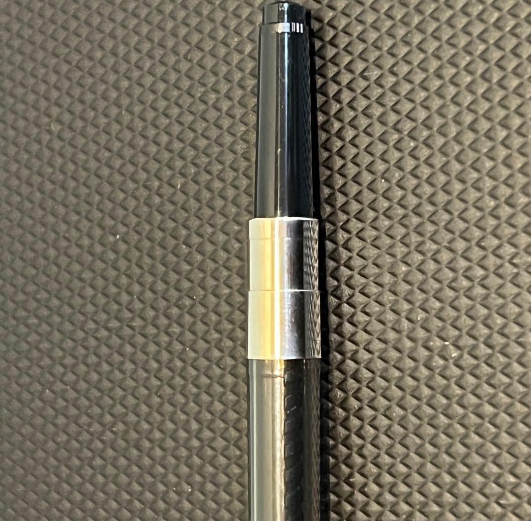 ダンヒル 18K 750 シルバー万年筆、インクコンバーター箱付き