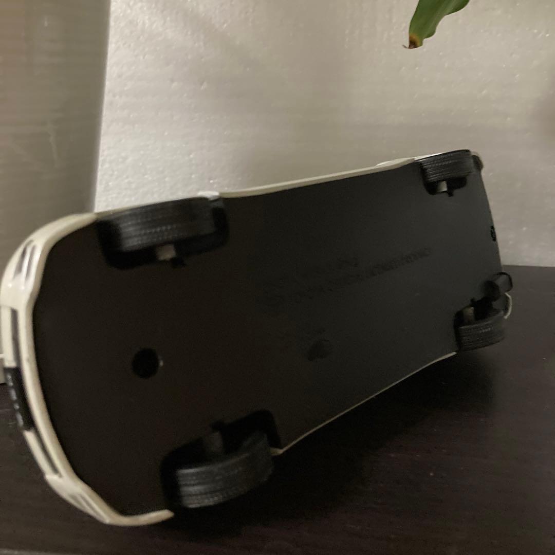 トヨタ　ウィッシュ WISH カラーサンプル 1/24 ホワイト