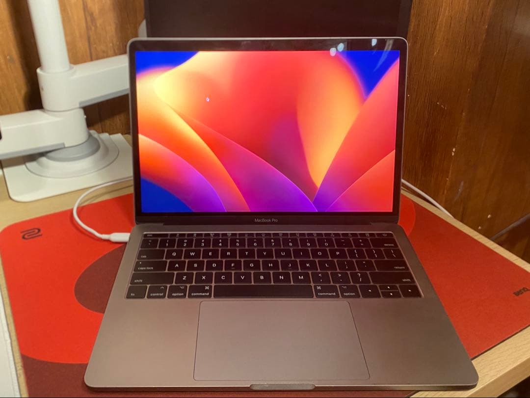 MacBook本体 MacBook pro 13-inch 2017