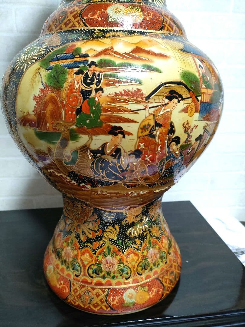 中国美術 大型飾り壺 大花瓶 金彩 美人画 屋形船 豪華爛漫 60cmサイズ