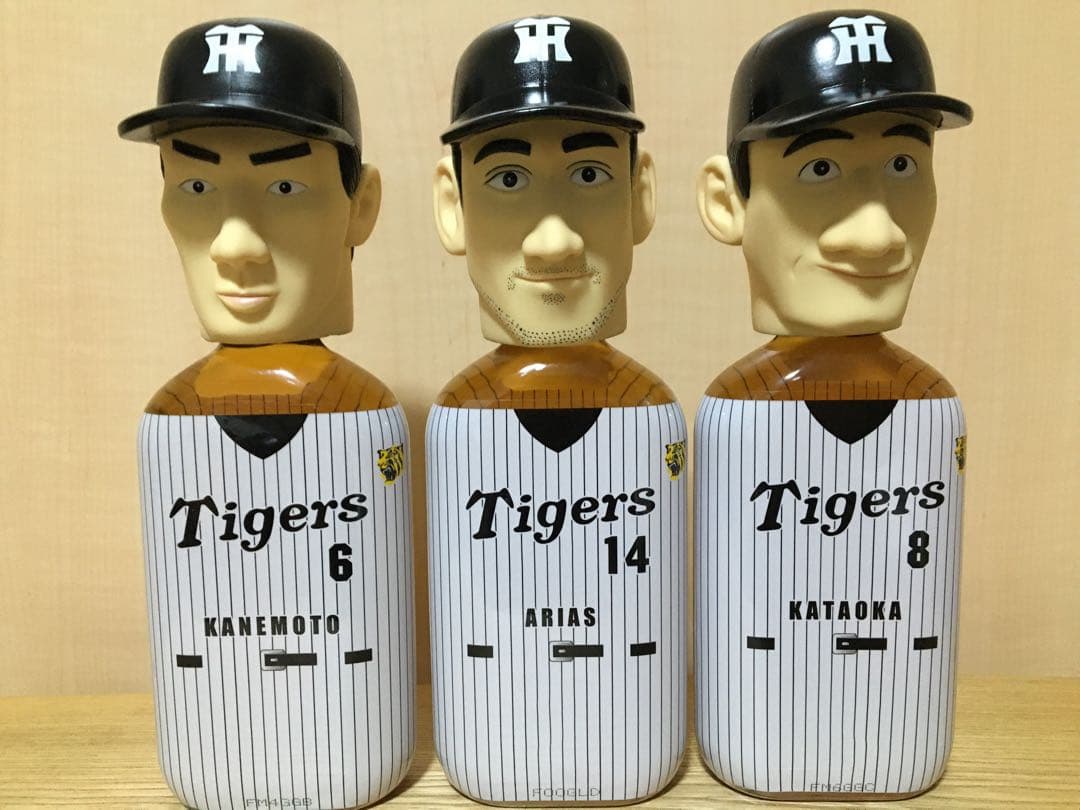 貴重　美品　未開栓　阪神タイガース　2003年　優勝記念ウイスキー　12本