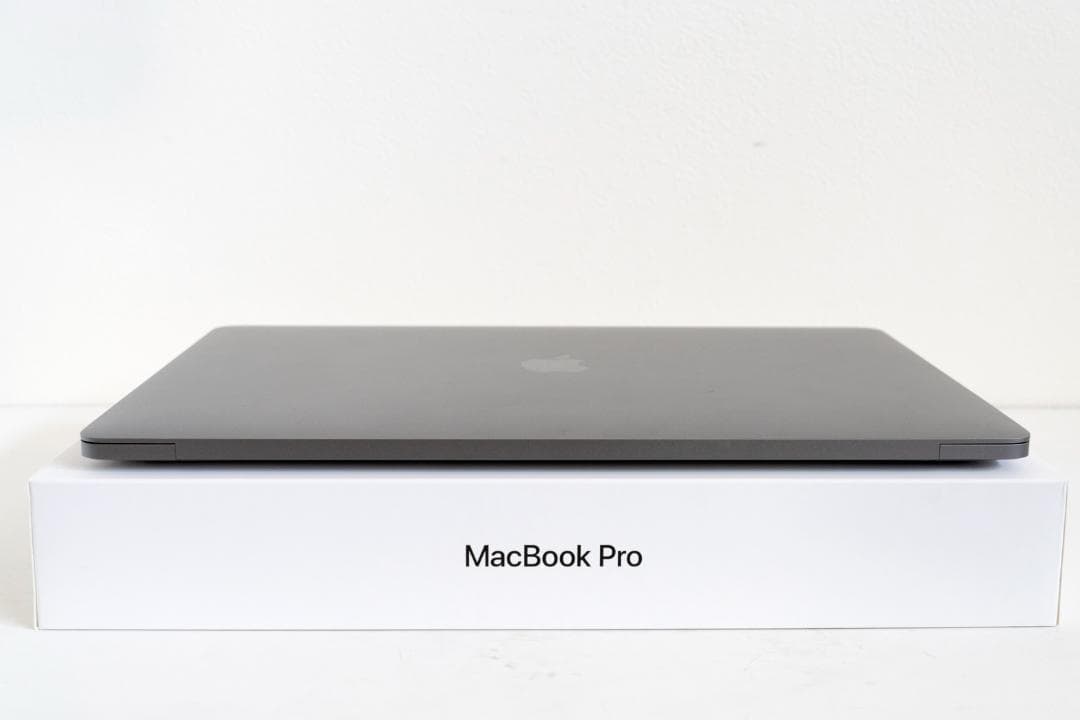 MacBook本体 MacBook Pro 15in 2017 core i7 16GB 1TB