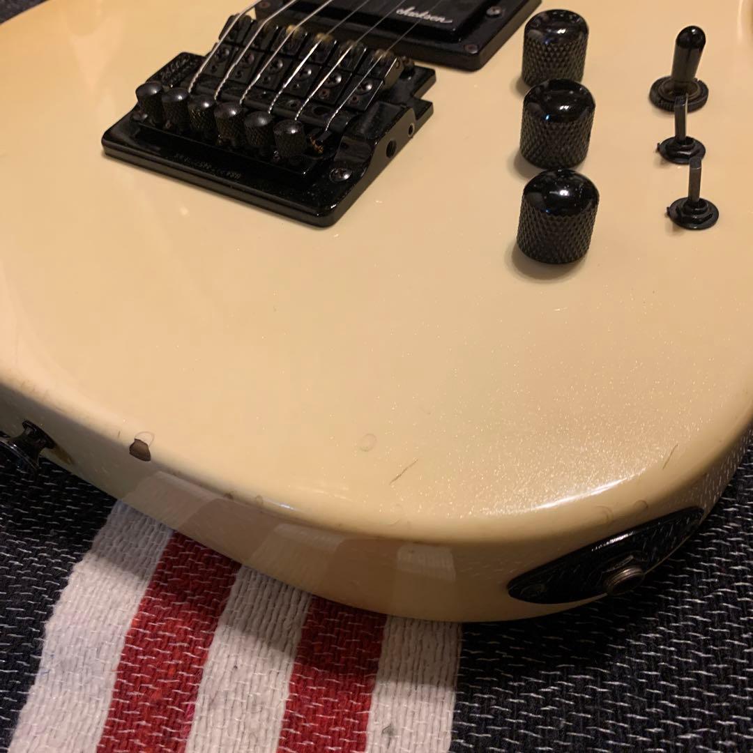 1986年Charvel JACKSONシャーベルMODEL6 ケーラートレモノ