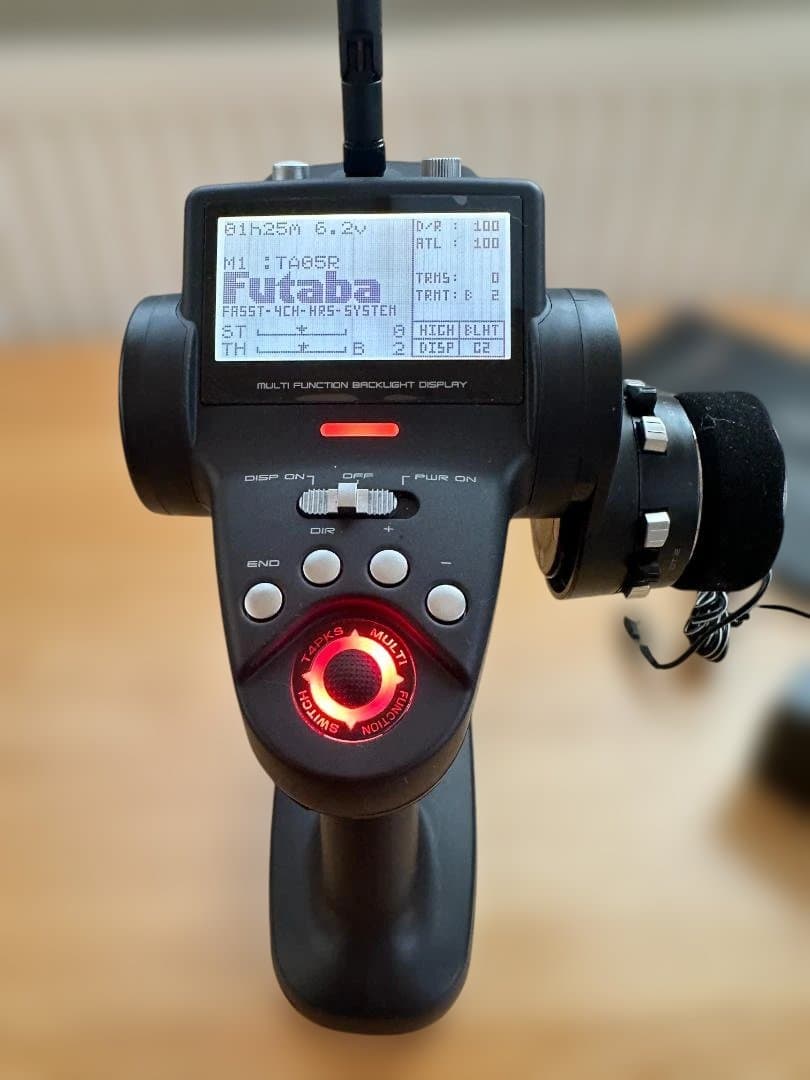 Futaba 4PK-2.4G Super ラジコン