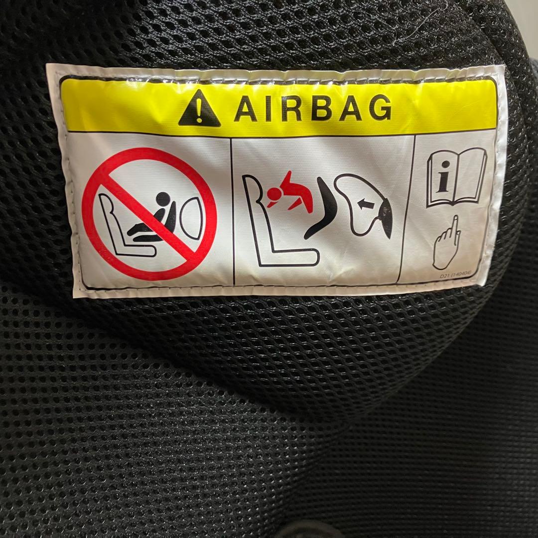 ISOFIX チャイルドシート　LEAMAN ブラック