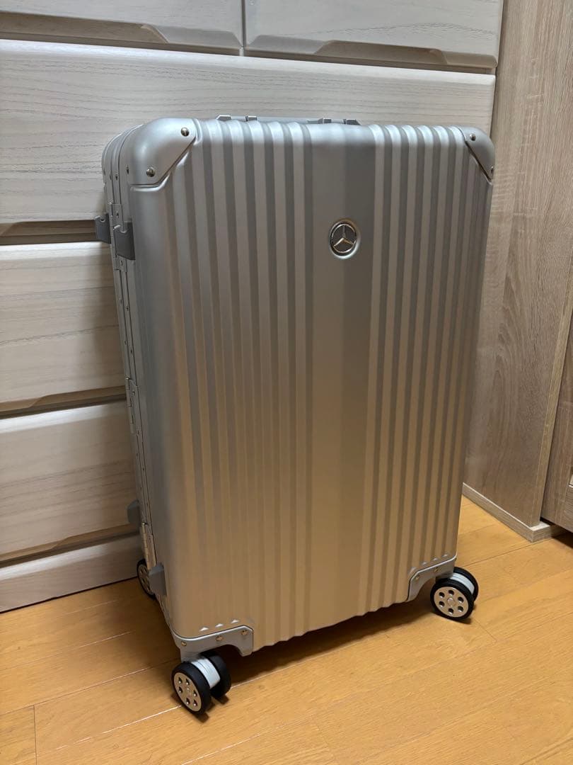 Johnny54　Mercedes キャリーケース シルバー 65 L