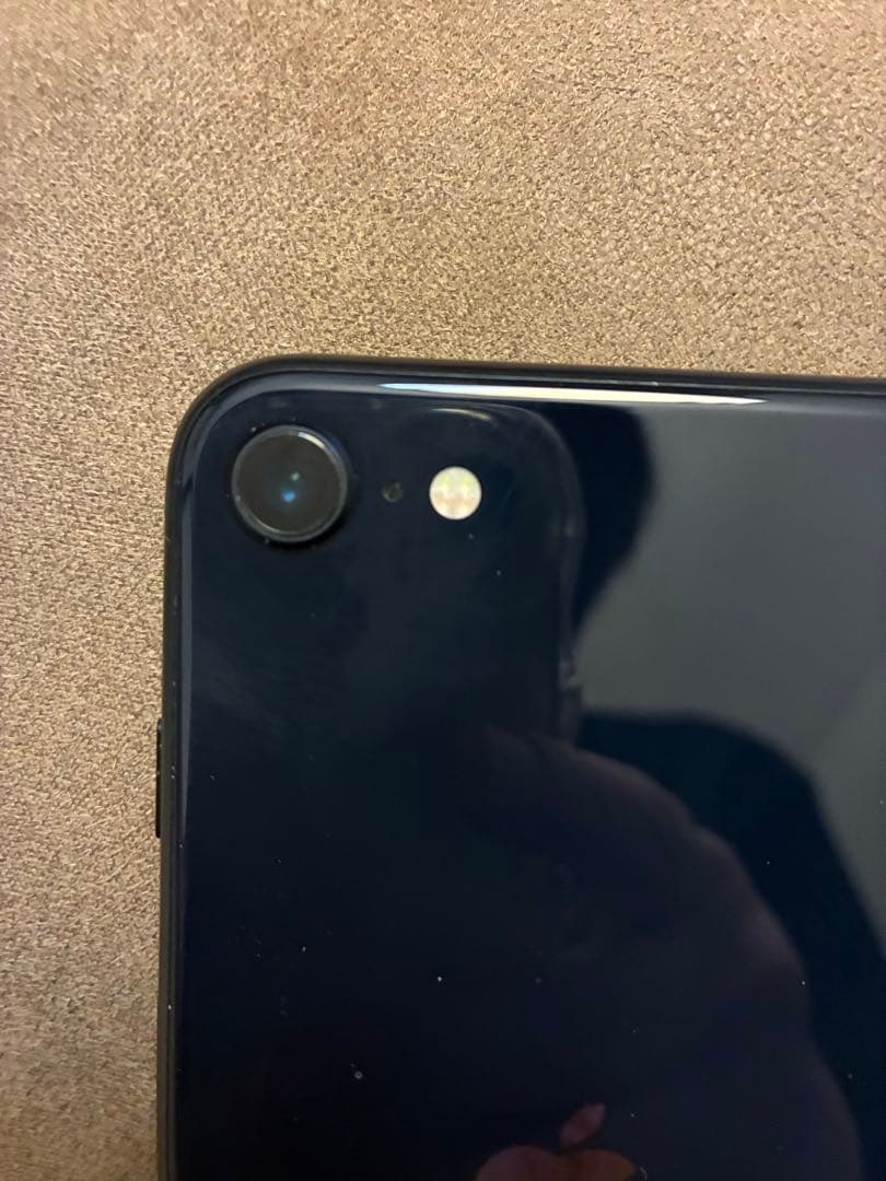 iPhone SE3 128GB SIMフリー ミッドナイト　保護フィルム付き