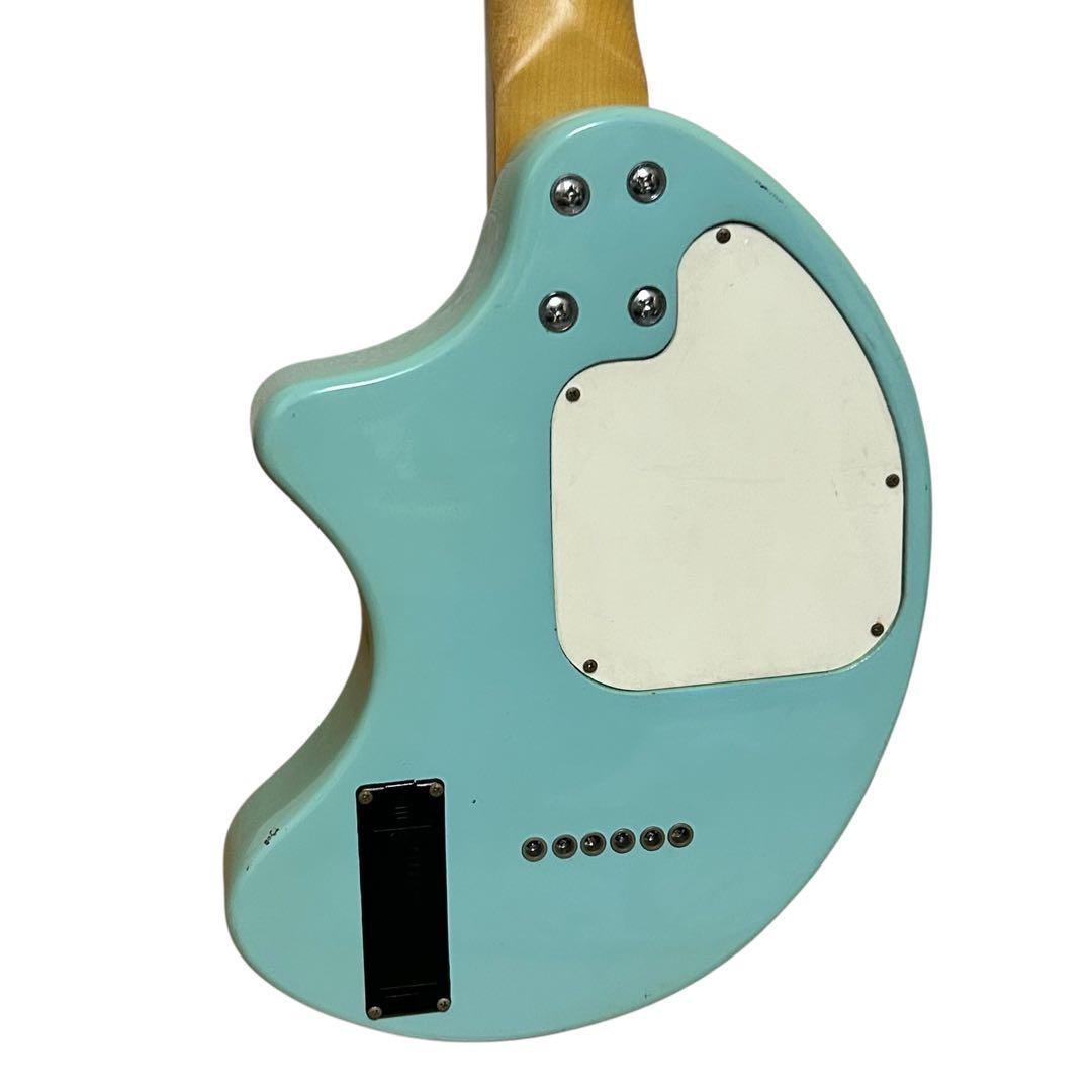 ZO-3 ミントグリーン　アンプ内蔵ミニギター