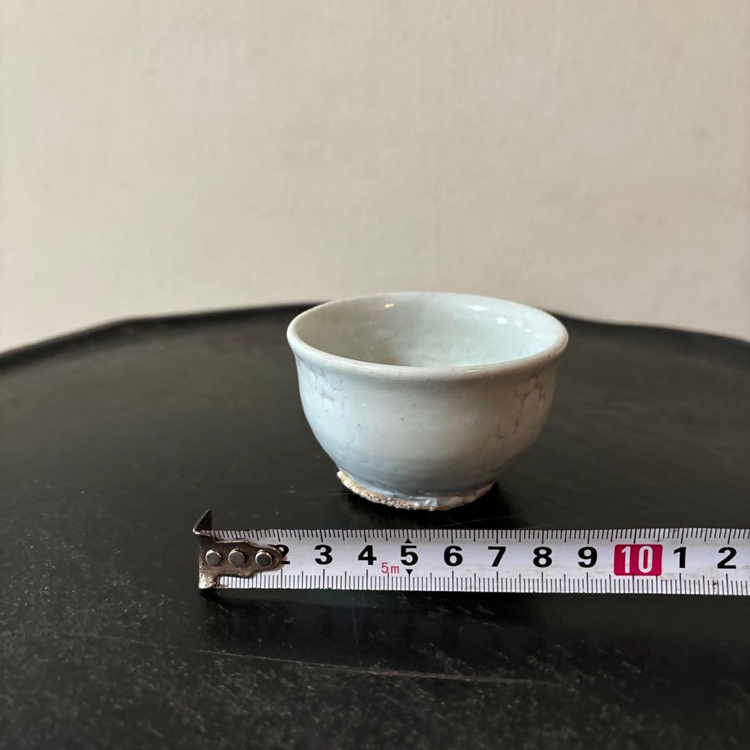 李朝白磁　盃　ぐい呑み　骨董　アンティーク.古美術.酒器.韓国骨董.検:白洲正子