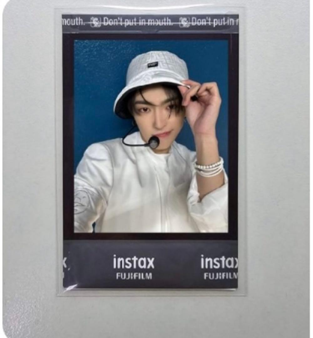 ateez ホンジョン　未公開　ポラロイド