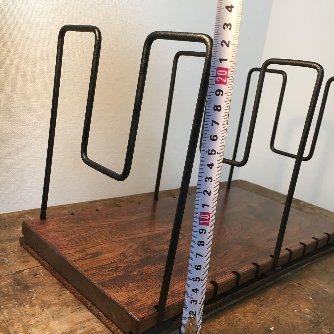 ヴィンテージ！インダストリアルな本棚