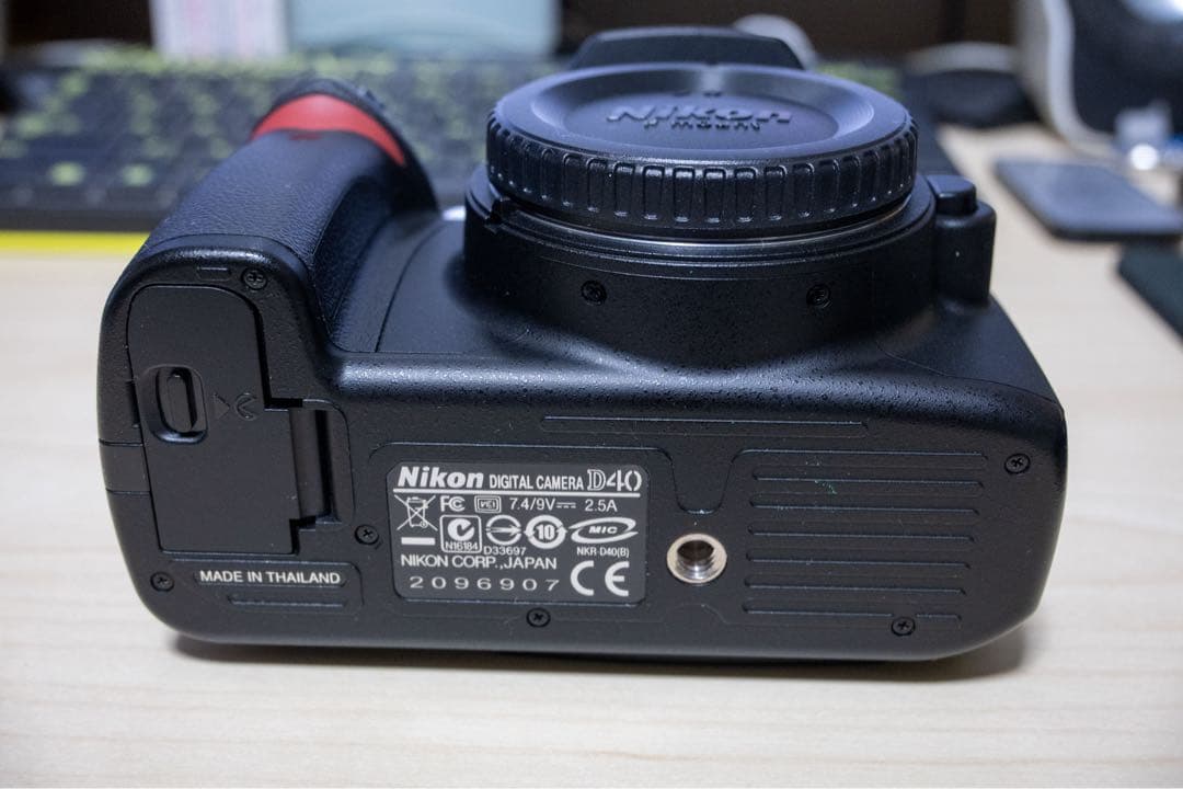 Nikon ニコン D40 AF-S DX NIKKOR 18-55mm VR