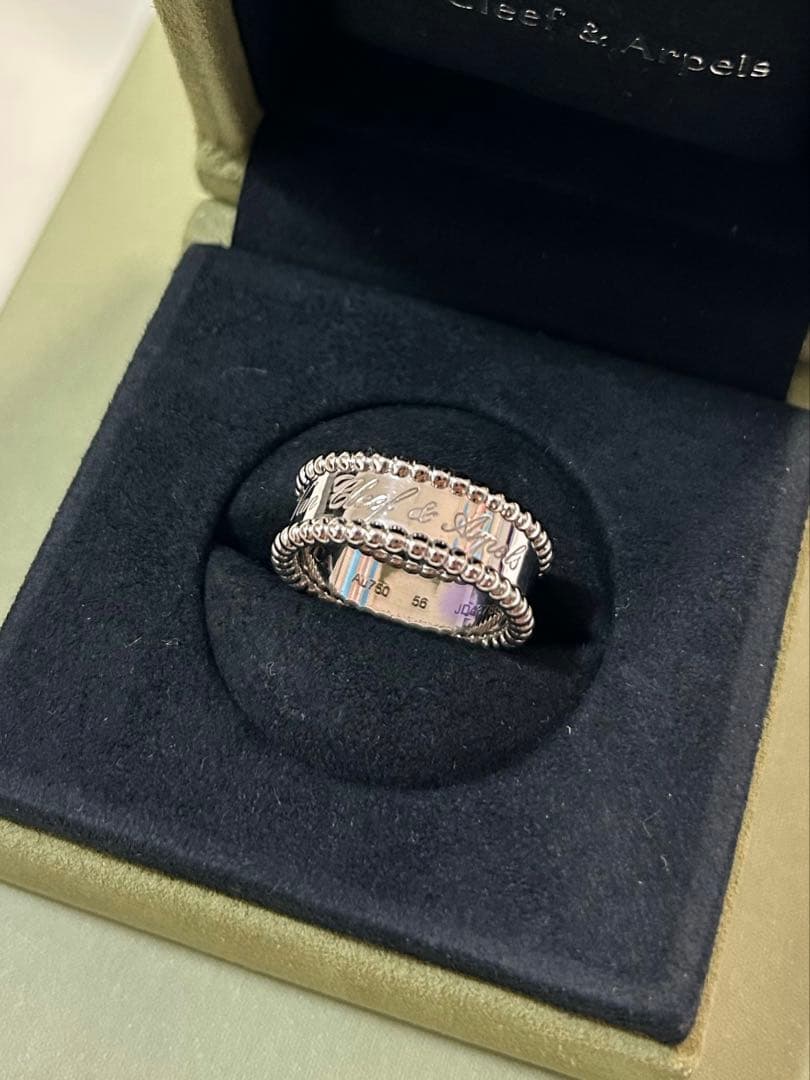 Van Cleef & Arpels シニアチュールリング　WG 56