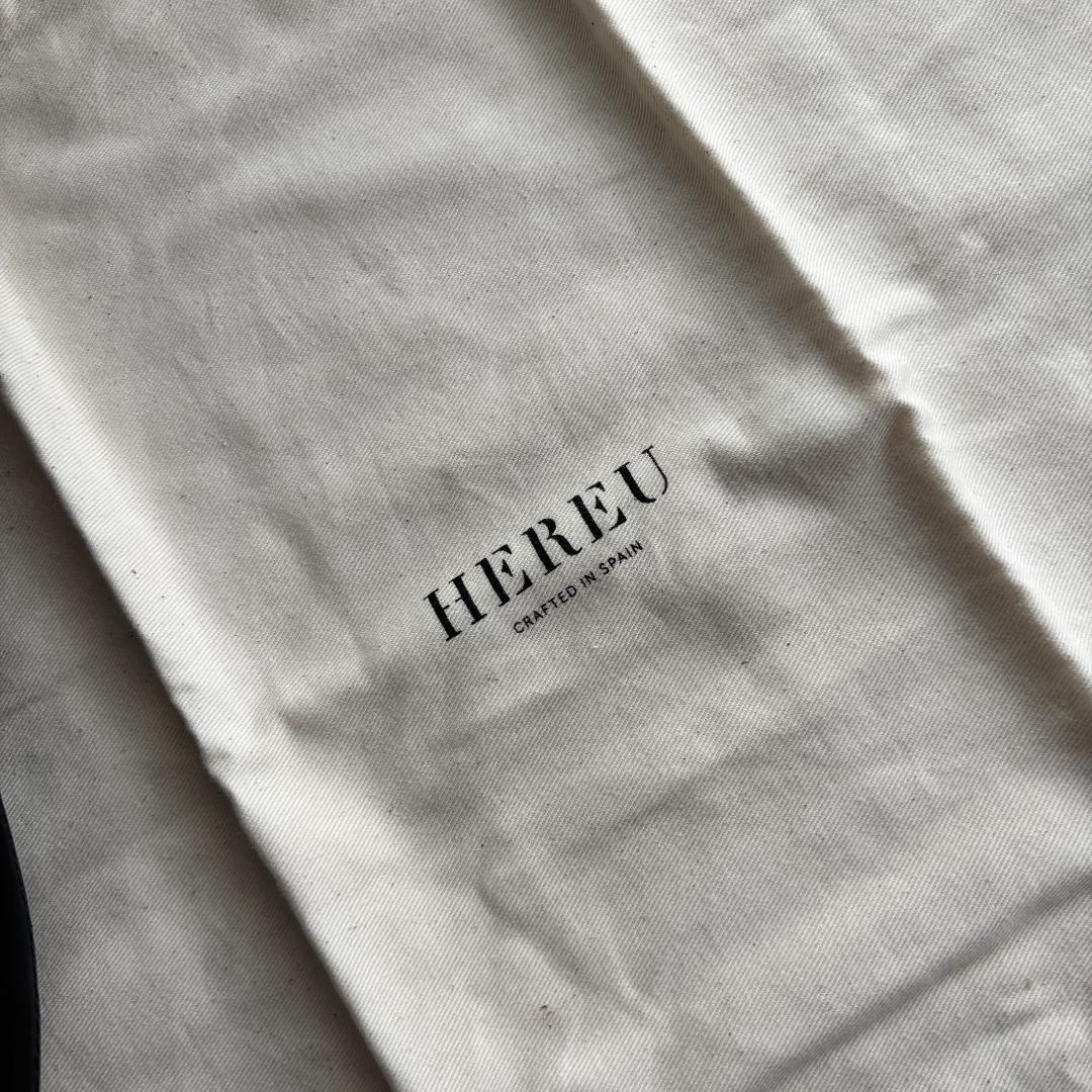 【美品】HEREU 2wayボアハンドバッグ　黒　ボア×本革　ヘリュー