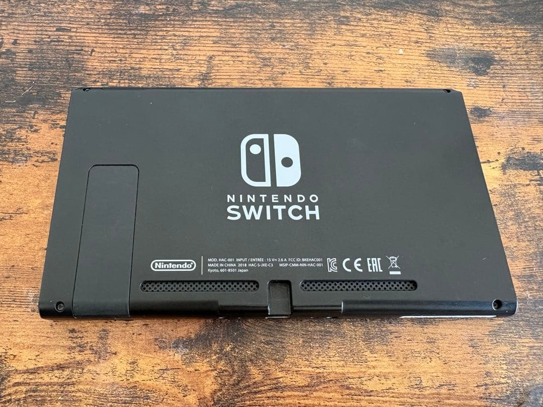 初代Nintendo Switch 本体 ブラック