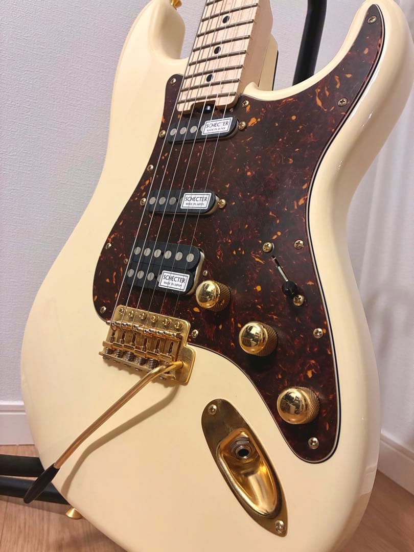 【美品・製造終了品】schecter japanストラトギター