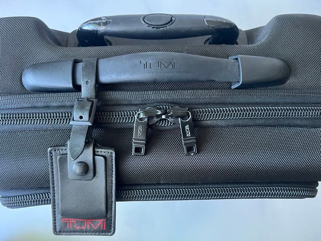 TUMI トゥミ キャリーバッグ TSAロック付き