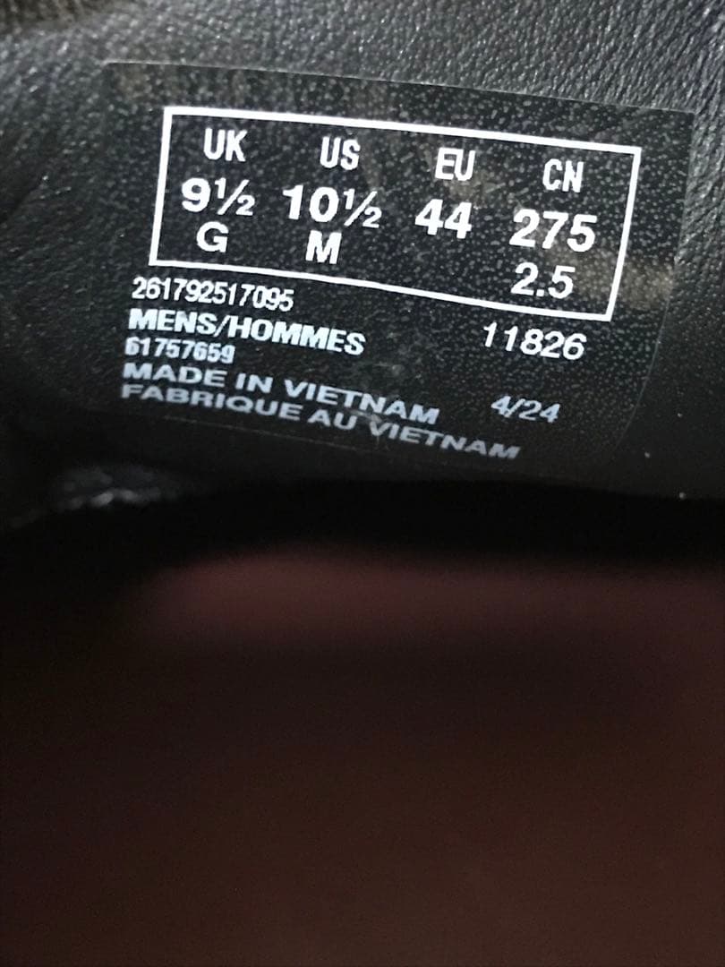 【美品】クラークス ワラビーブーツ 黒 GTX ゴアテックス vibramソール