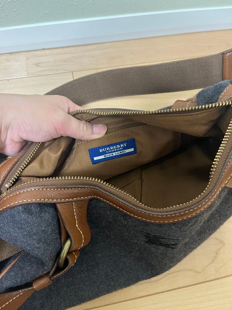 バーバリーブルーレーベル　ハンドバッグ