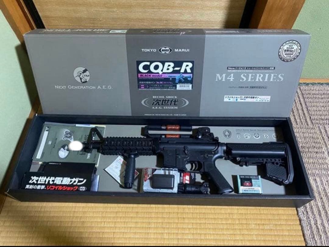 東京マルイ　次世代電動ガン　M4 CQB-R ブラック
