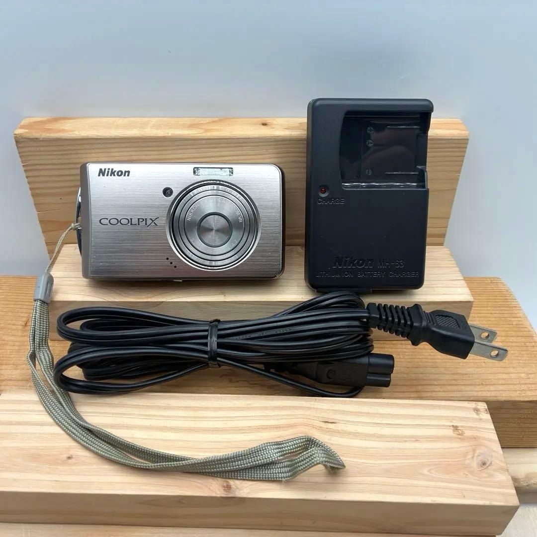 【動作品】Nikon ニコン COOLPIX S520 コンパクトデジタルカメラ