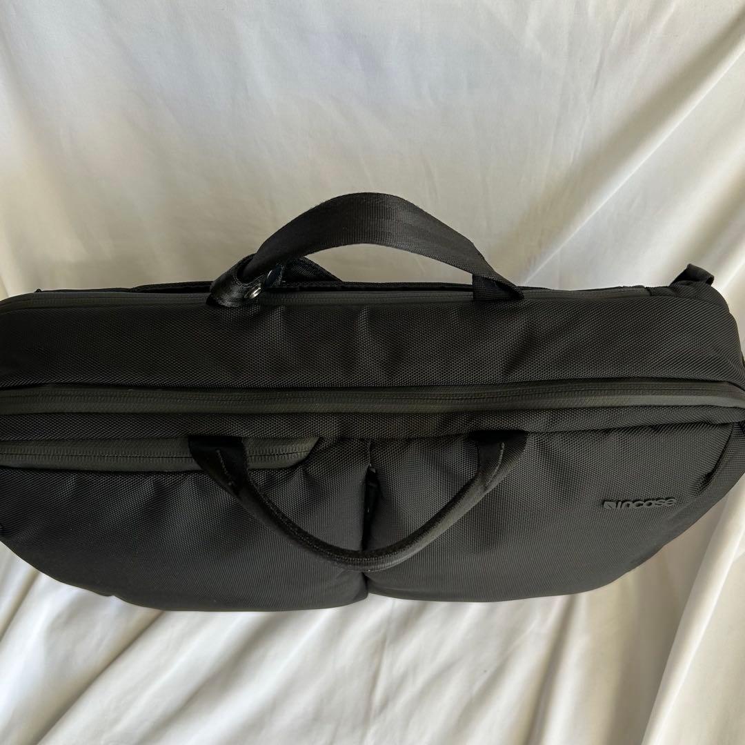 インケース Incase Convertible Brief リュック 2way