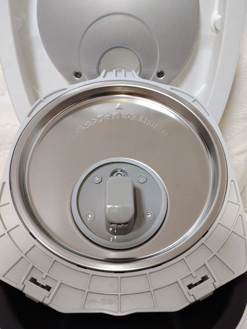 Panasonic 炊飯器 SR-KT060-W ホワイト