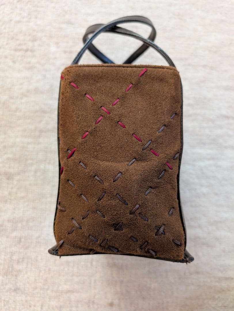 バーバリー　ハンドバッグ　スクエア　ノバチェック刺繍　レア　ブラウン　ミニ