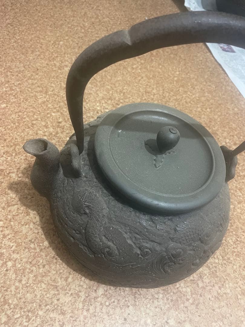 【龍文堂造】 鉄瓶 彫刻模様 アンティーク 工芸品