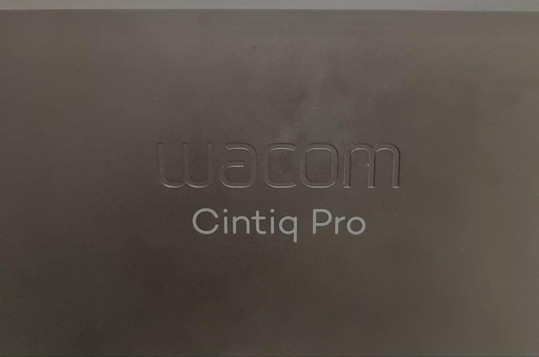 Wacom　Cintiq Pro 24 　TDTK-2420/K0