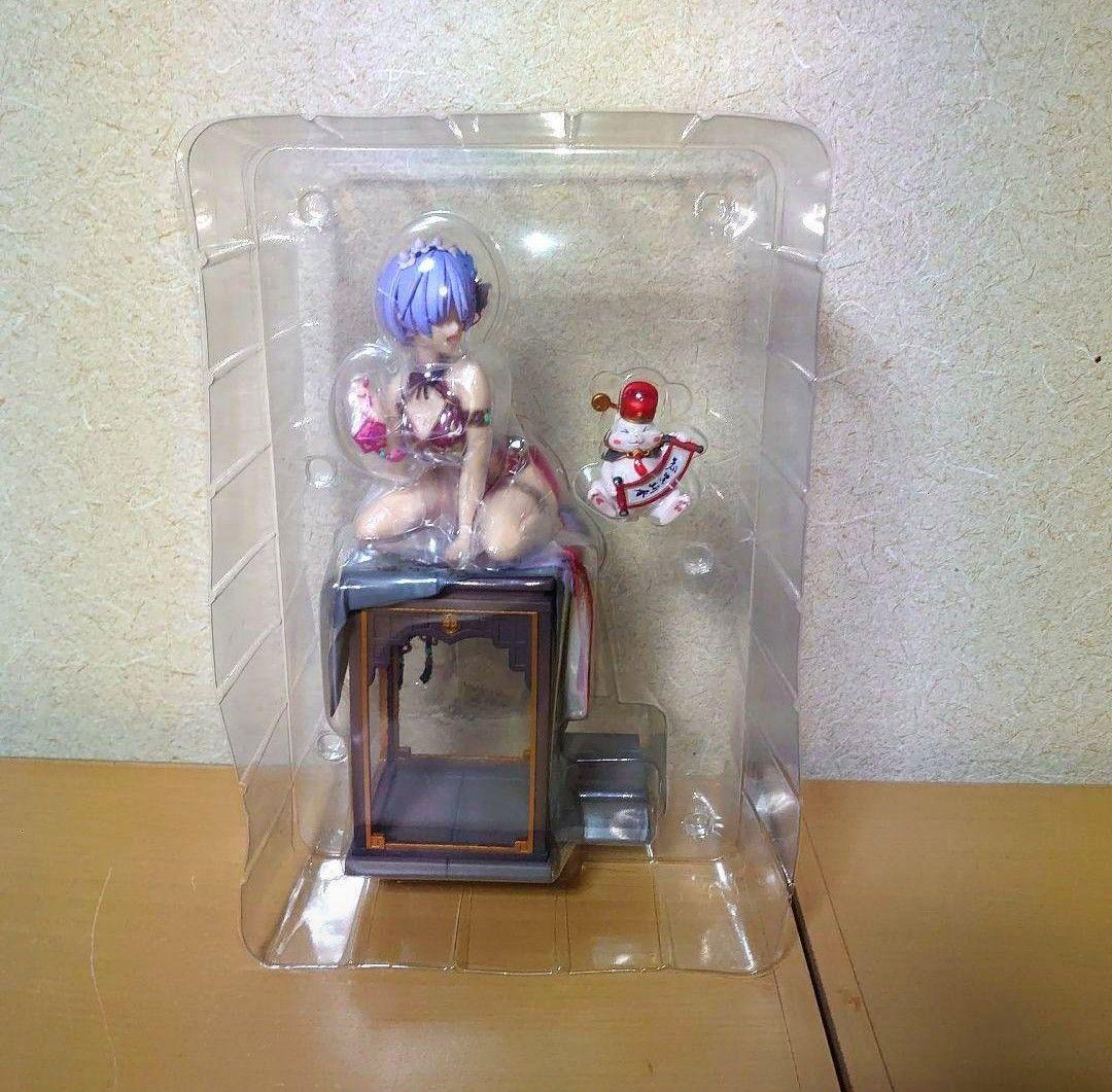 リゼロ エミリア レム 優雅美人 2024 新春ver. フィギュア