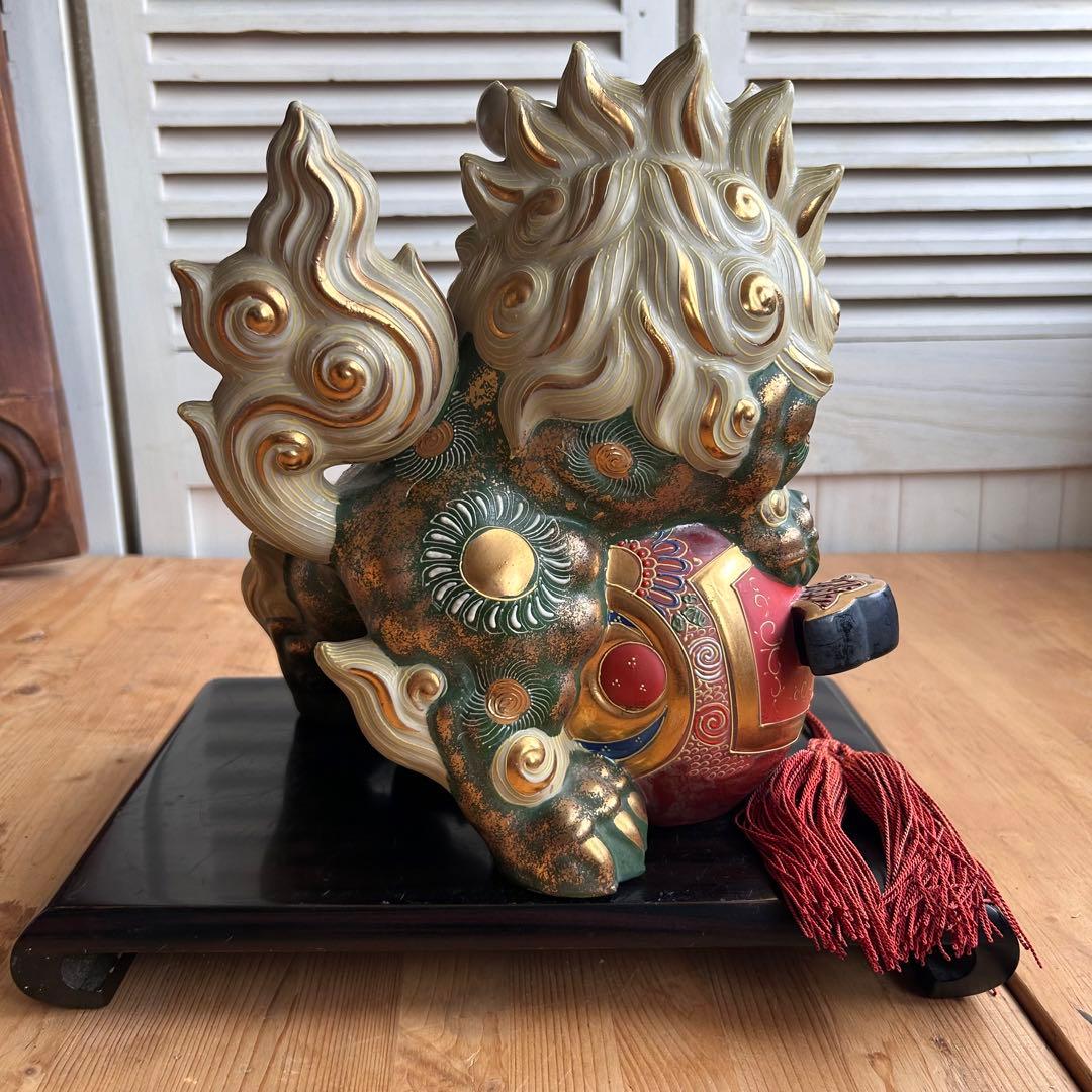 九谷焼　狛犬　獅子　打出の小槌　金運　魔除け　風水　台座付き　希少カラー　縁起物