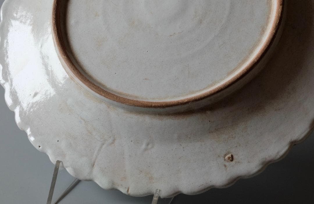 ☆☆フランスの輪花の皿：シノワズリー中国人の絵　19世紀