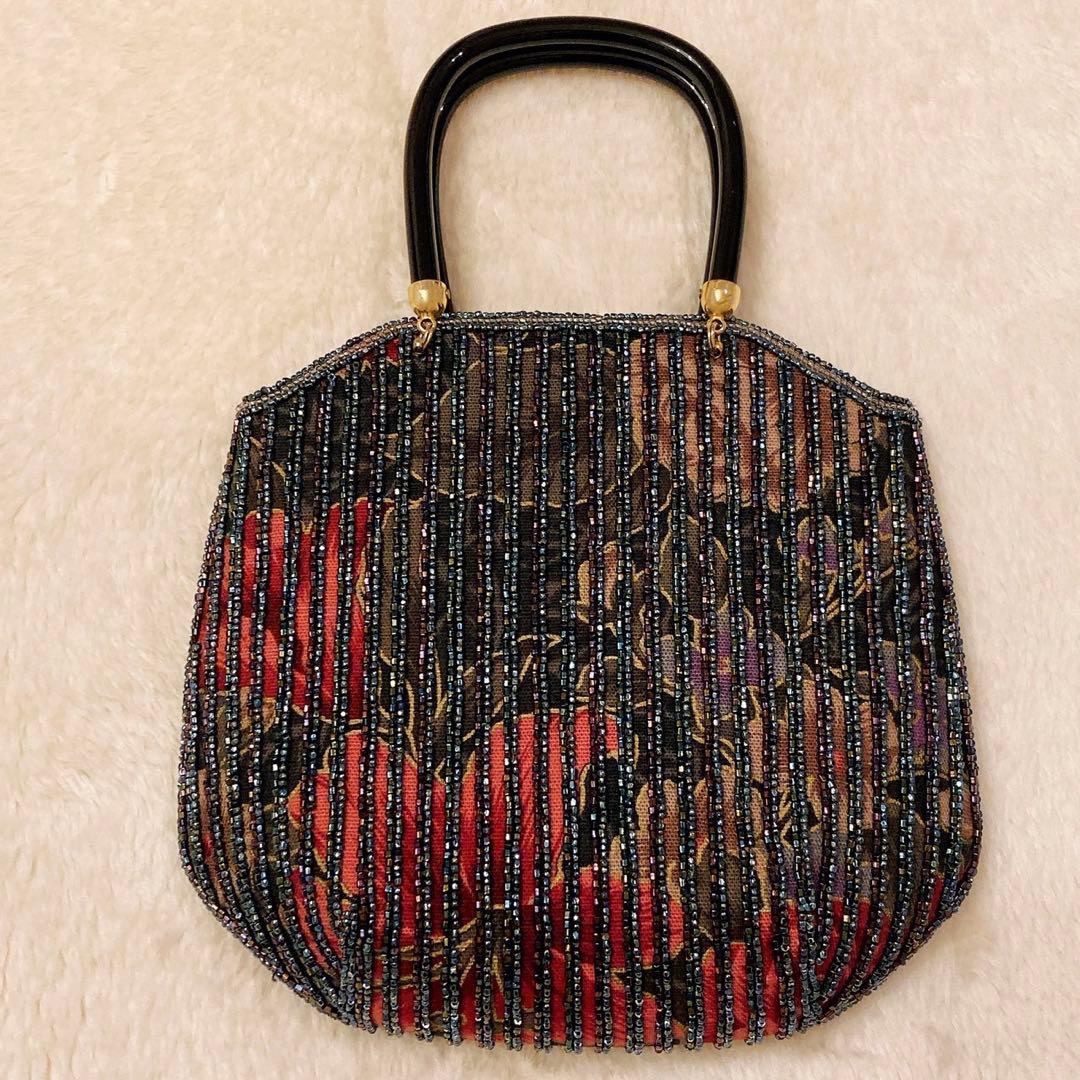 LUMY　はしもと　ルミー　ビーズバッグ　パーティーバッグ　ハンドバッグ　皇室