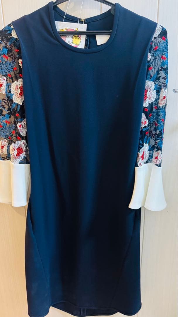 Mame Kurogouchi ボタニカルレーススリーブワンピース