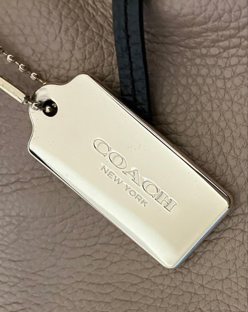 COACH アンディ　2way クロスボディーバック　ベージュ　レザー　本革