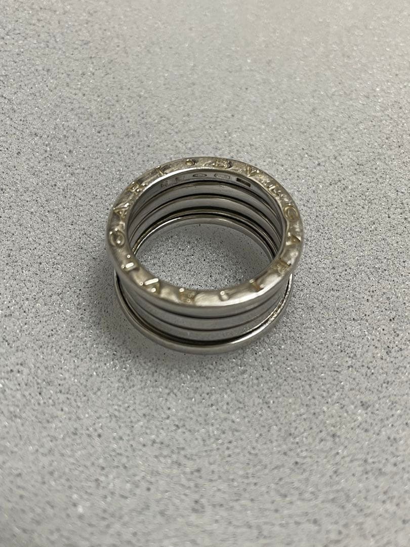 BVLGARI 〈ブルガリ〉ホワイトゴールド　ビーゼロワン15号　ジュエリー