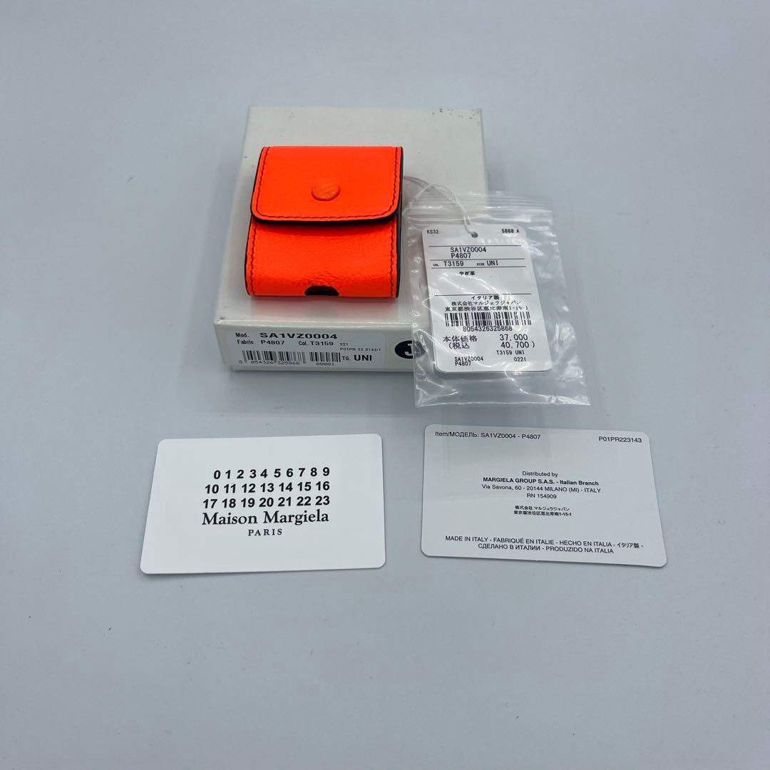 マルジェラ　AirPodsケース