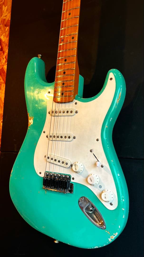 ニトロラッカー ヴィンテージ Tokai Stratocaster Type