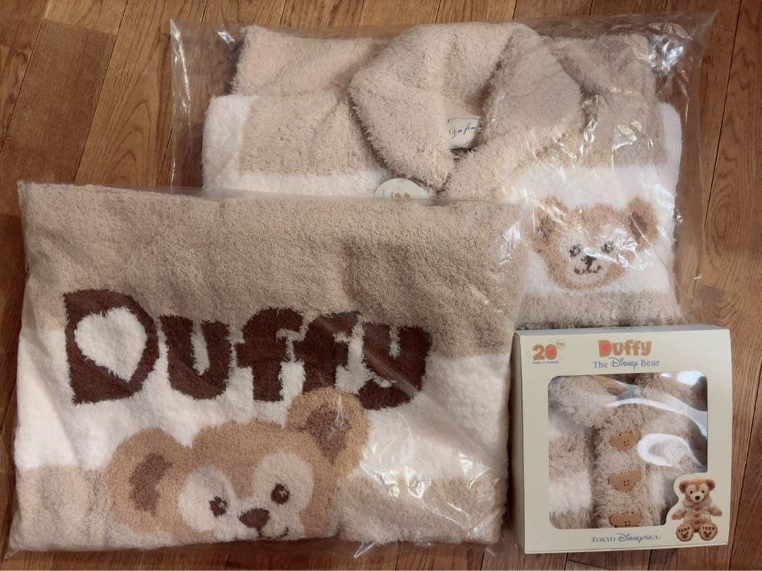 【匿名発送】３点セット 新品未開封　ダッフィー ジェラートピケ