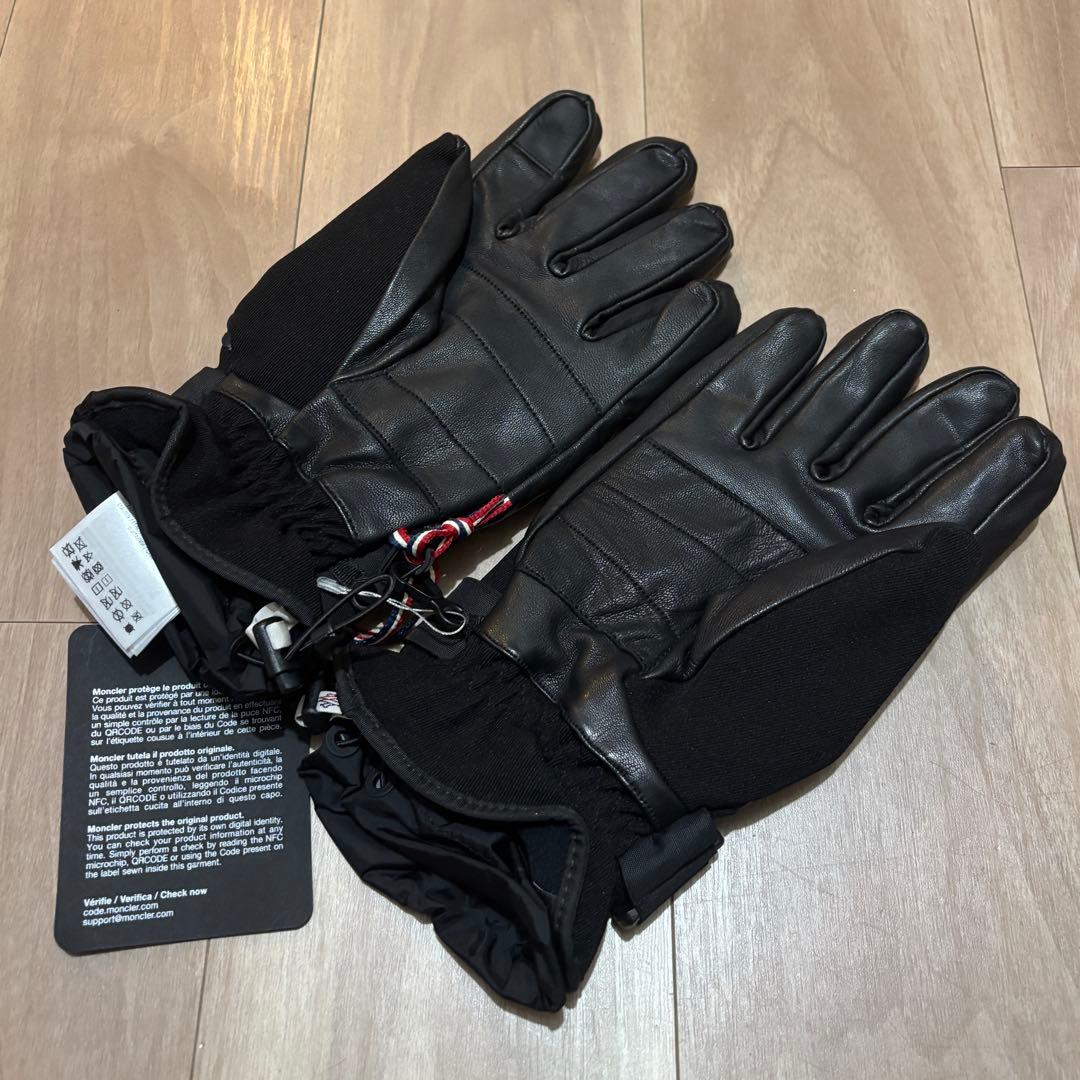 モンクレール　グローブ　手袋　サイズM