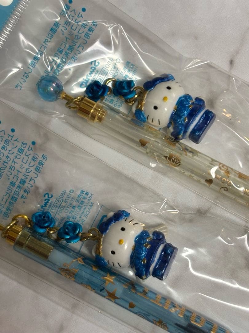 2001年 ハローキティ ブルーローズ ボールペン&シャープペン セット
