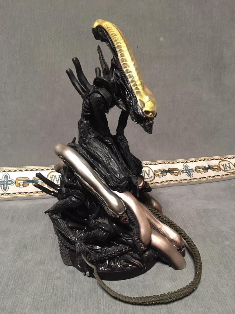 ALIEN Sideshow 竹谷隆之 異形堆
