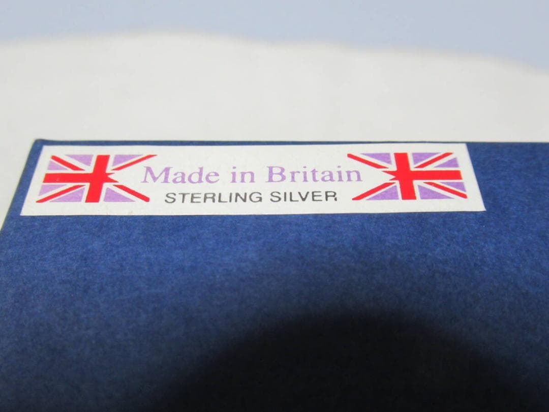 ◆非売品 1996年！ハリーウィンストン 純銀製(925) 携帯折り畳み写真立て